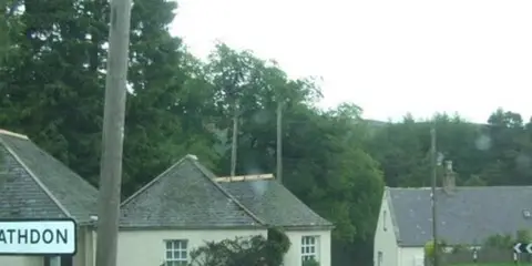 An image depicting the trail Strathdon Trail - Bellabeg to Roughpark via Doune of Invernochty and its surrounding area.