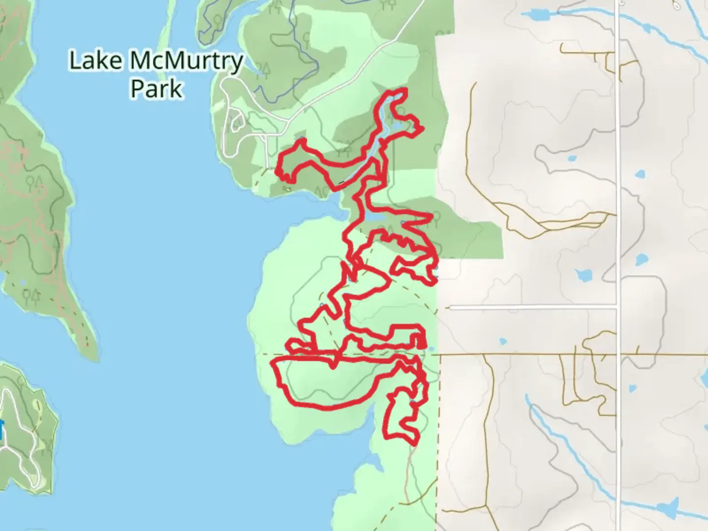 An image depicting the trail Red Route Loop and its surrounding area.