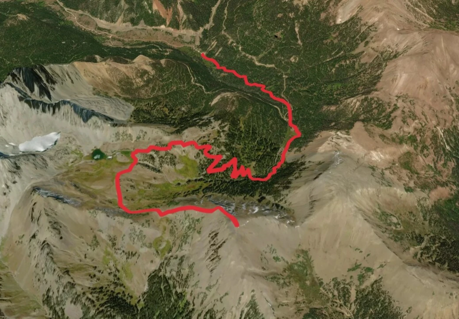 An image depicting the trail Lulu Mountain via American Lakes Trail and its surrounding area.