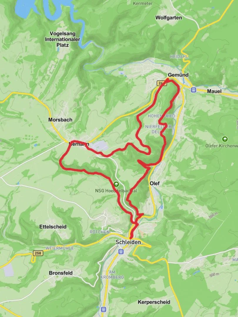 An image depicting the trail Schleiden and Gemund Loop and its surrounding area.