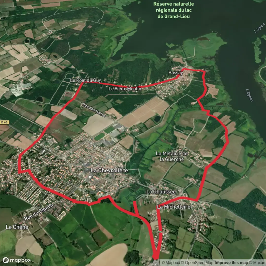 An image depicting the trail Around La Chevrolière and its surrounding area.