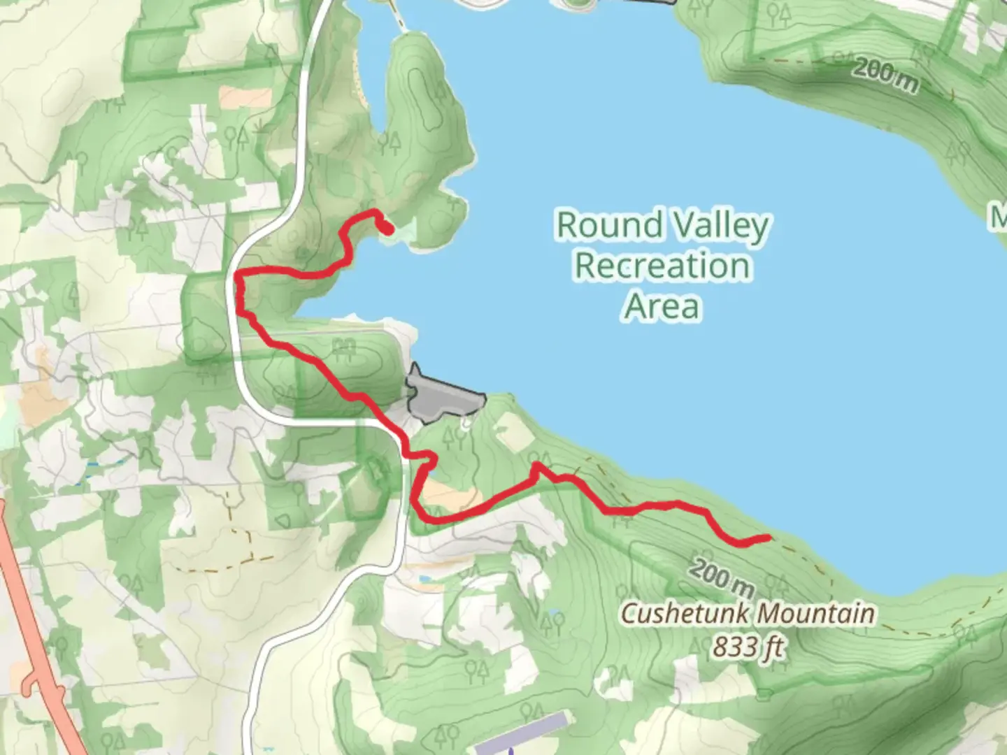 An image depicting the trail Red Cushetunk Trail and its surrounding area.