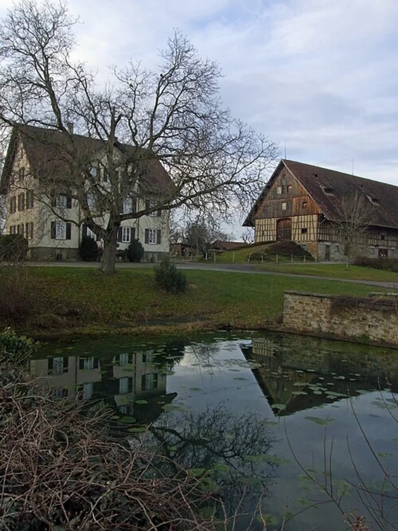 An image depicting the trail Hohnstein to Altendorf via Malerweg and its surrounding area.