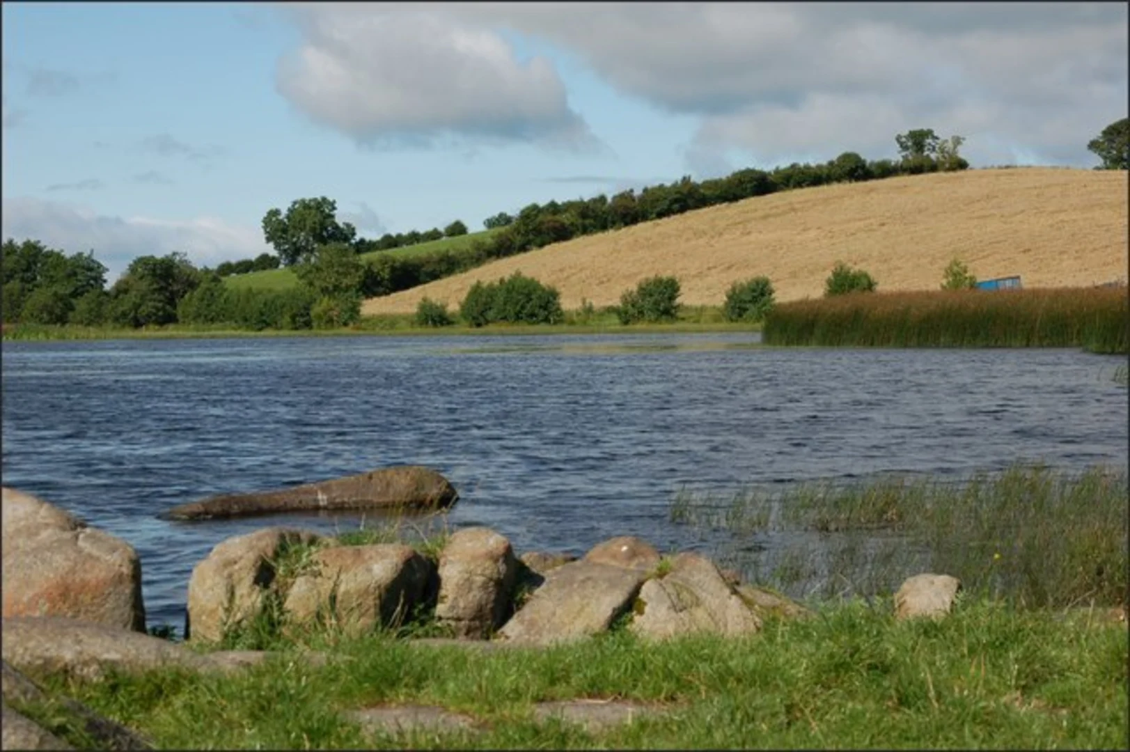 An image depicting the trail Flush Road to Annahinchigo Lake and Lackan Bog and its surrounding area.