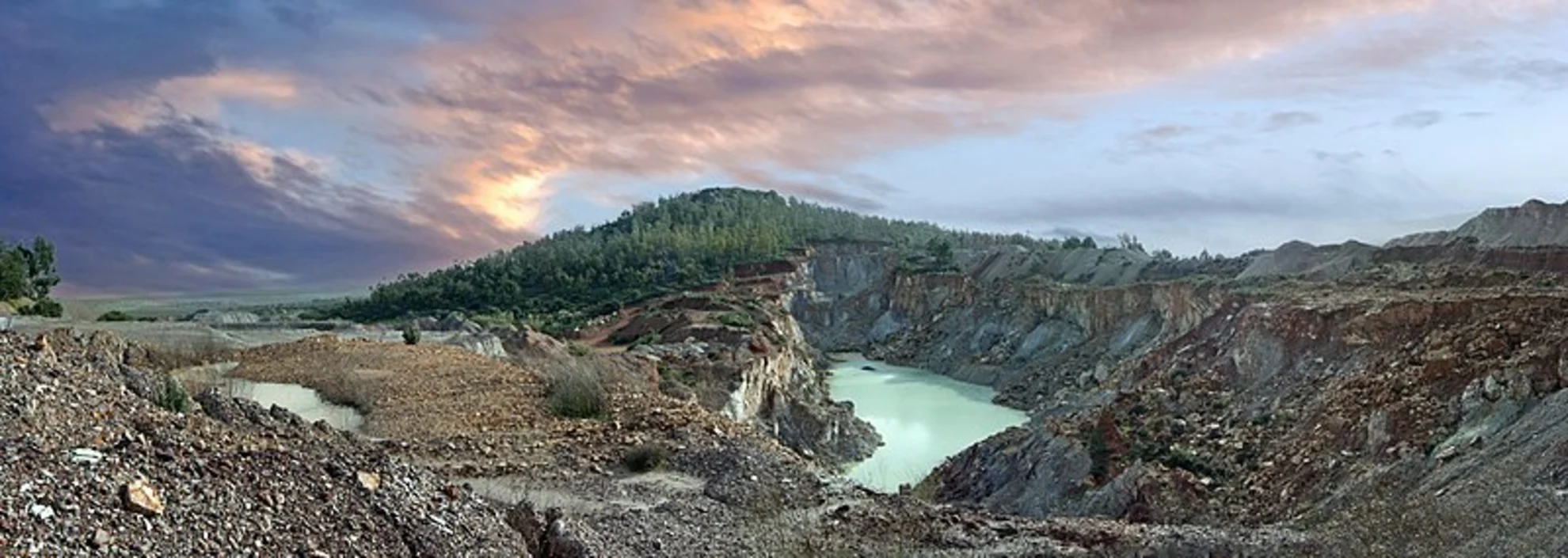 An image depicting the trail White Clubs PR BA 47 and its surrounding area.