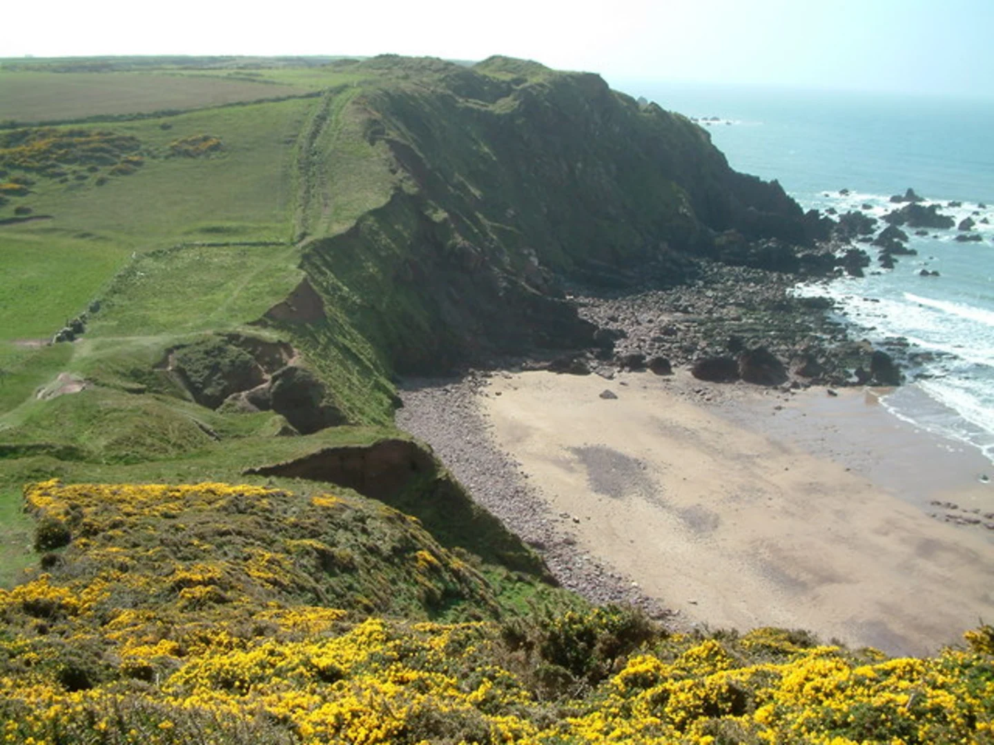 An image depicting the trail Crow Park, Cockshot Wood and Castlehead and its surrounding area.
