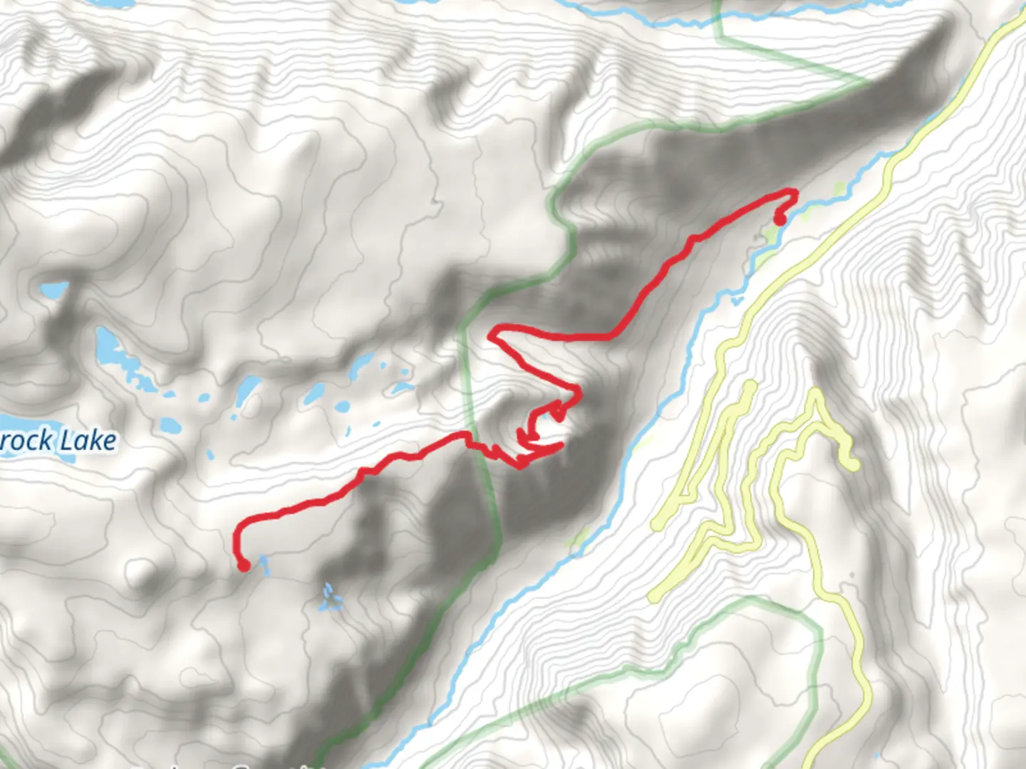An image depicting the trail Hellroaring Creek and its surrounding area.