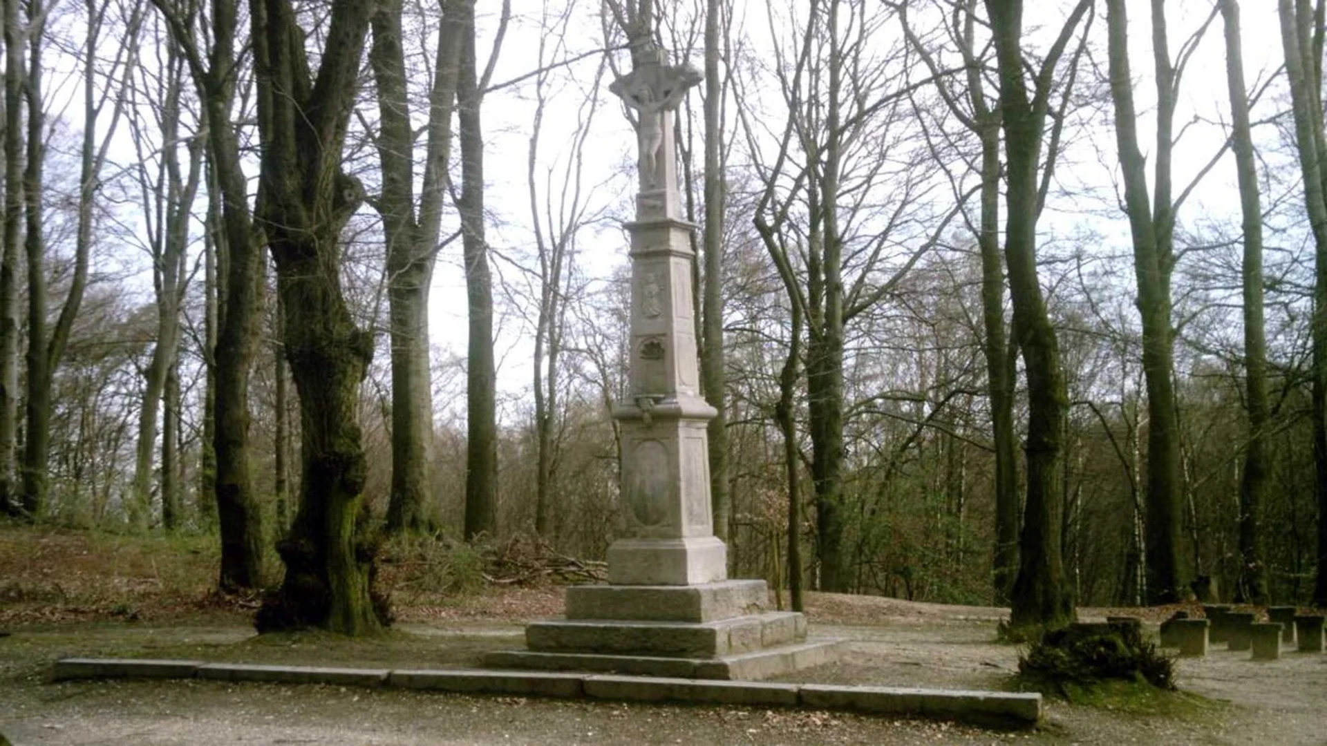 An image depicting the trail Wendelstein Walk via Wanderweg B1c - Wendelsteinalmen and its surrounding area.