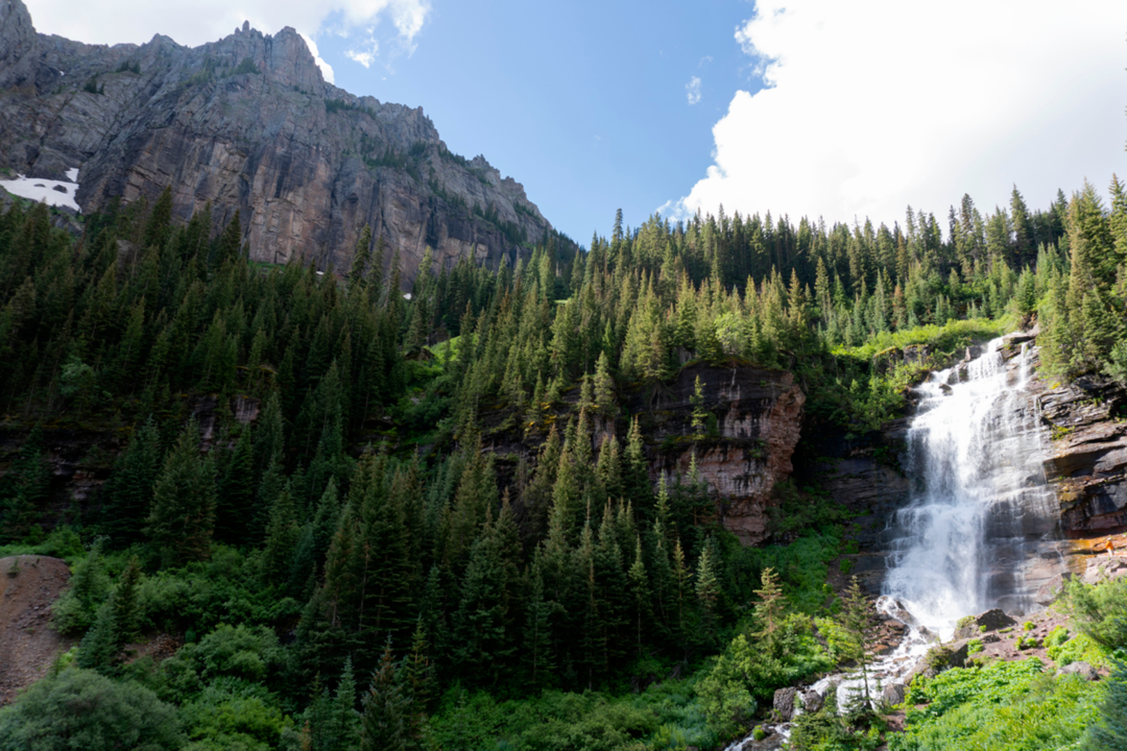 An image depicting the trail Bear Creek - South Fork Trail and its surrounding area.