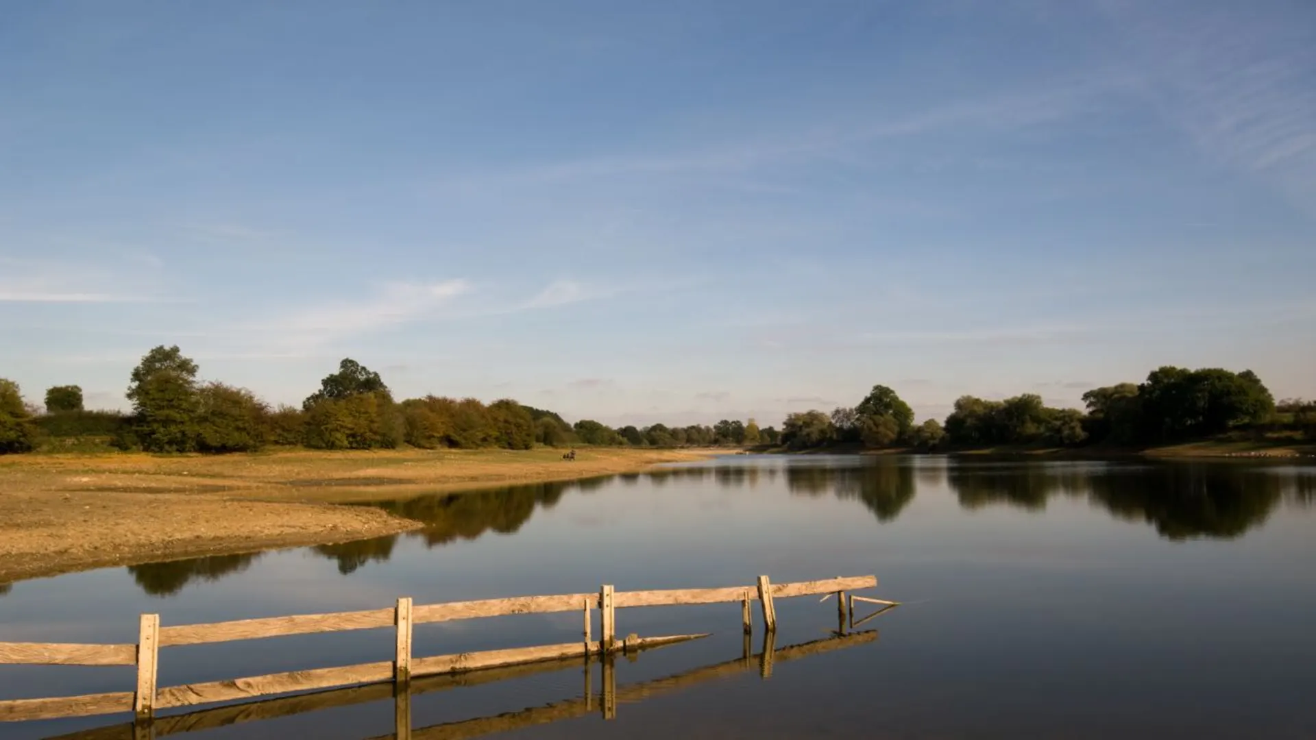 An image depicting the trail Jurassic Way and its surrounding area.