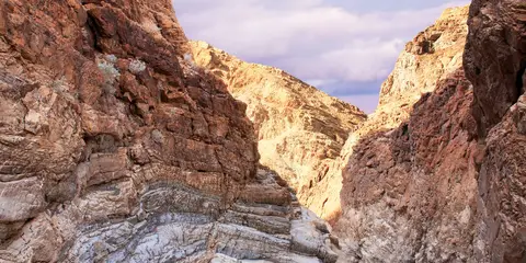 An image depicting the trail Cottonwood Marble Canyon Loop and its surrounding area.