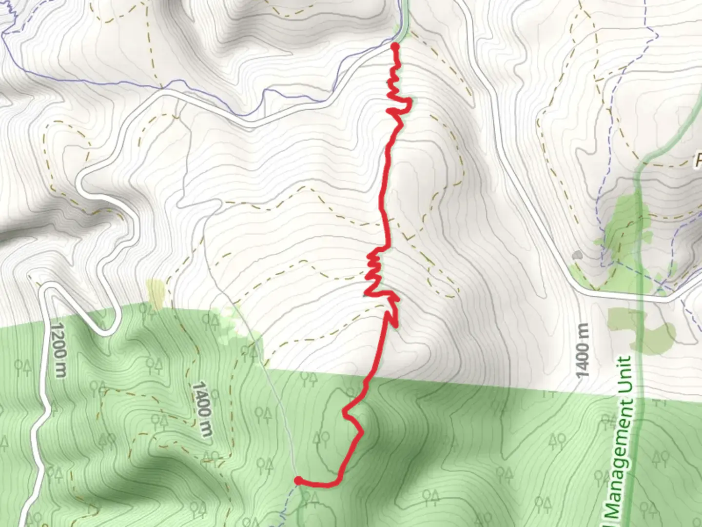 An image depicting the trail Cooks Meadow Trail and its surrounding area.