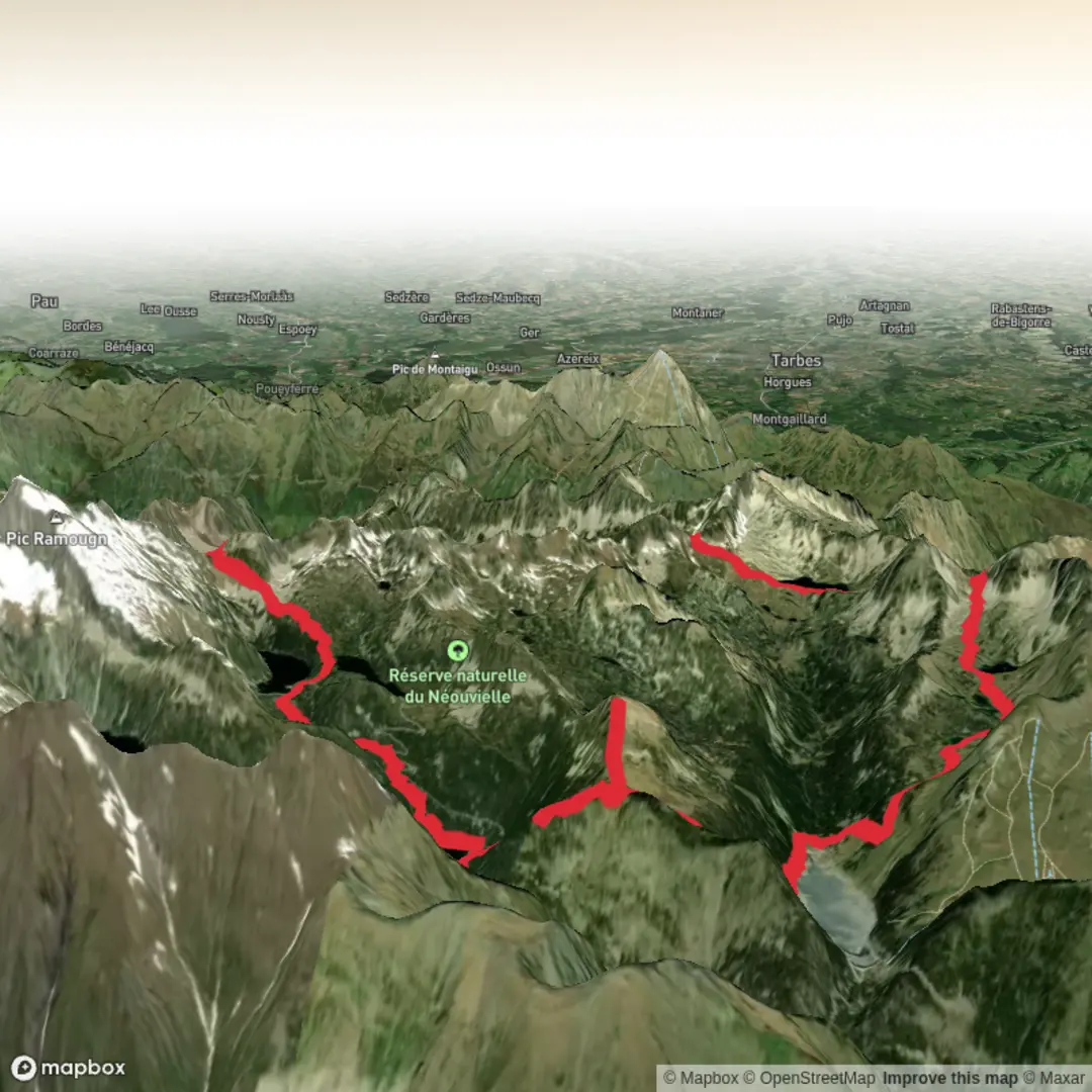 An image depicting the trail Neouvielle and Lakes Loop and its surrounding area.
