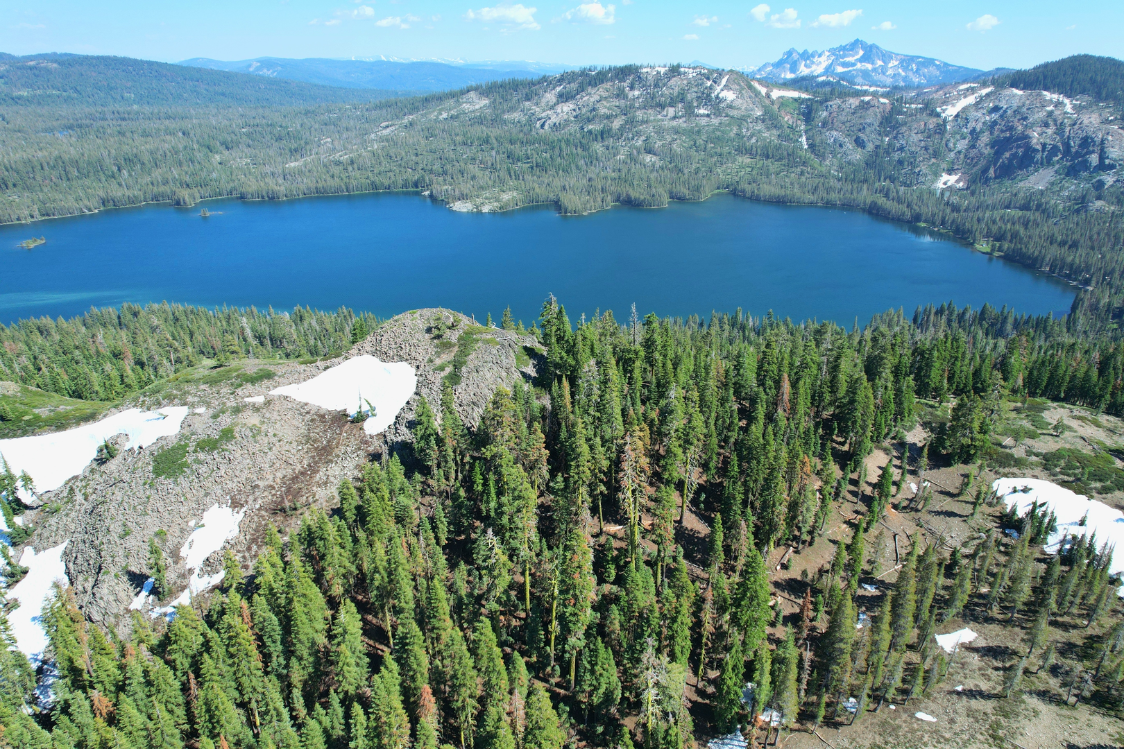 An image depicting the trail Long Lake Trail and Bear Lakes Loop Trail and its surrounding area.