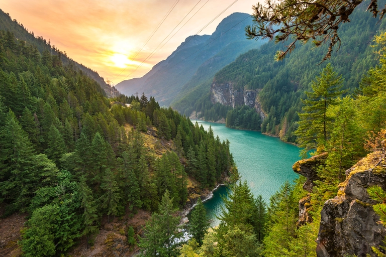 An image depicting the trail Diablo Lake Trail and its surrounding area.