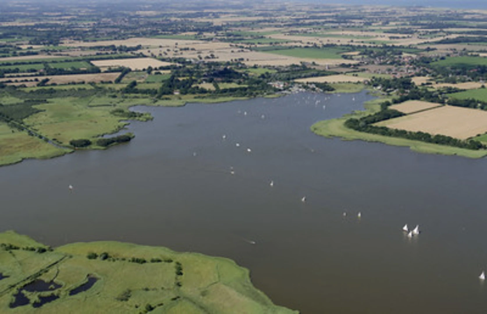 An image depicting the trail Barton Broad Boardwalk Loop and its surrounding area.
