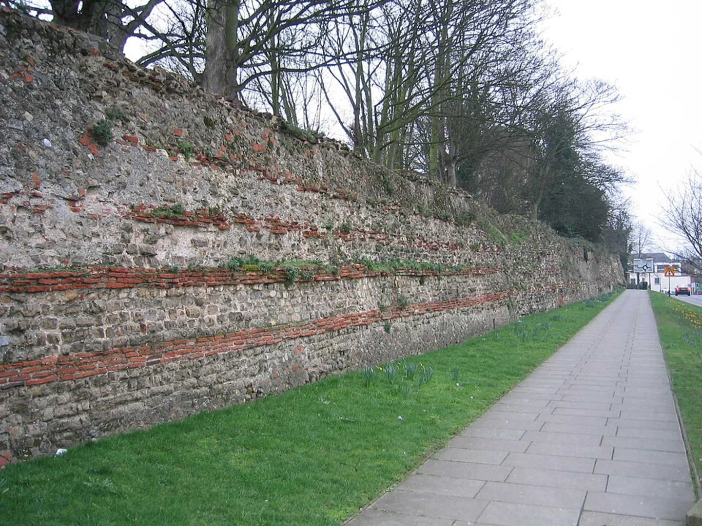 An image depicting the trail Colchester Castle Loop - Colchester Town and its surrounding area.