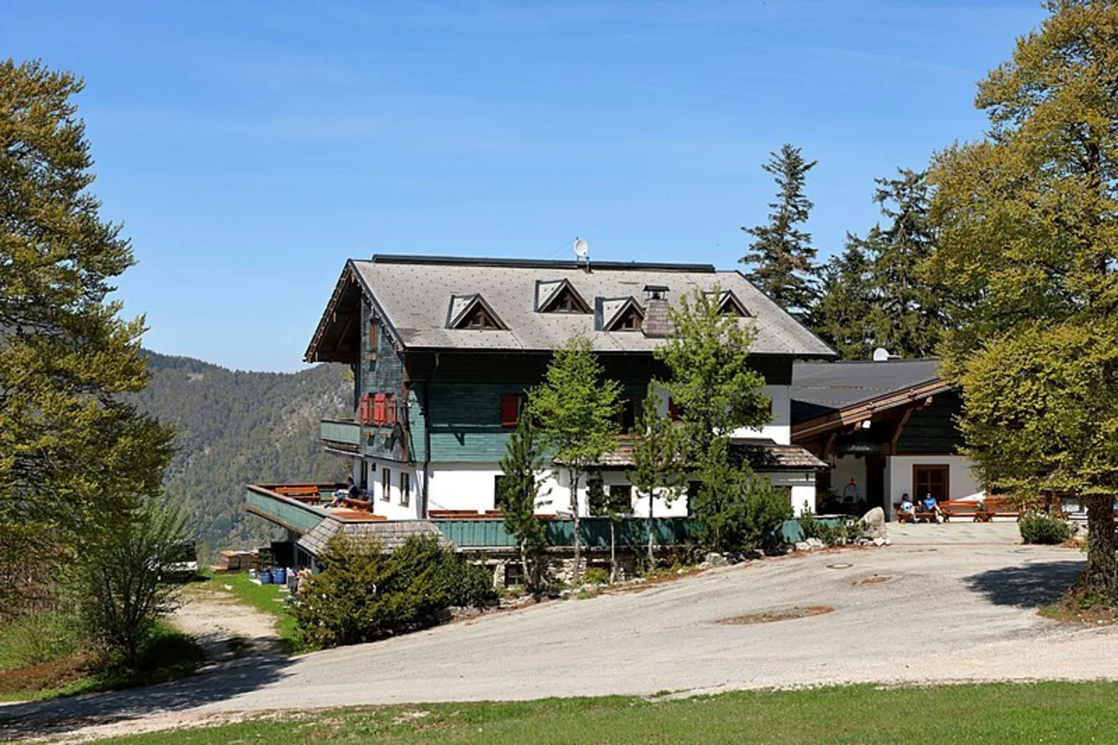 An image depicting the trail The Kasberg - Almrunde Hike and its surrounding area.
