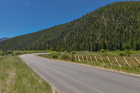 An image depicting the trail Burning Bear Trail and its surrounding area.