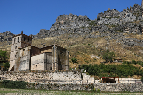 Santa Engracia Trail PR BU 221