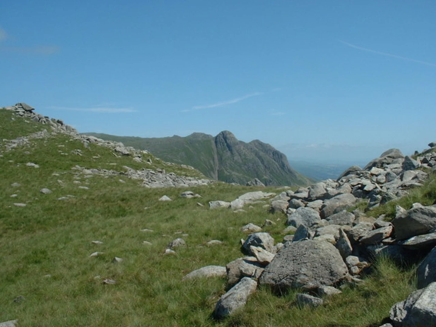 An image depicting the trail Rossett Pike and its surrounding area.