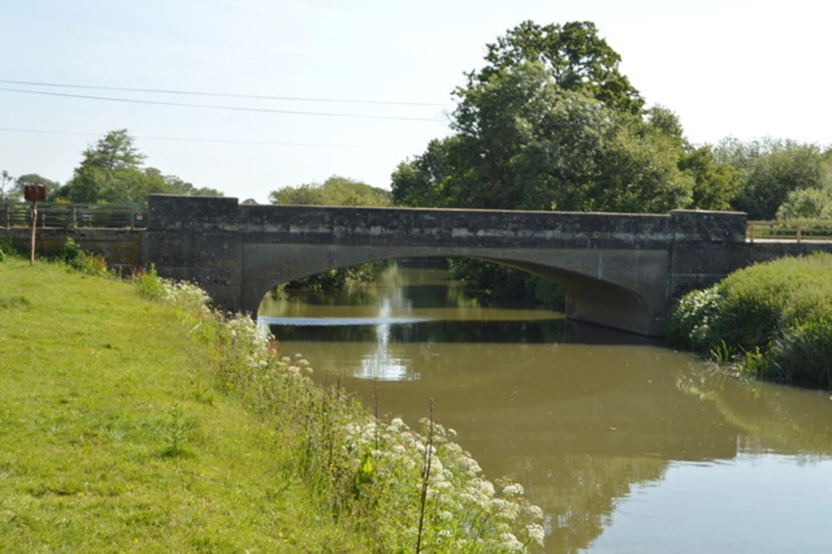 An image depicting the trail Haysden Water Loop - Tonbridge and its surrounding area.