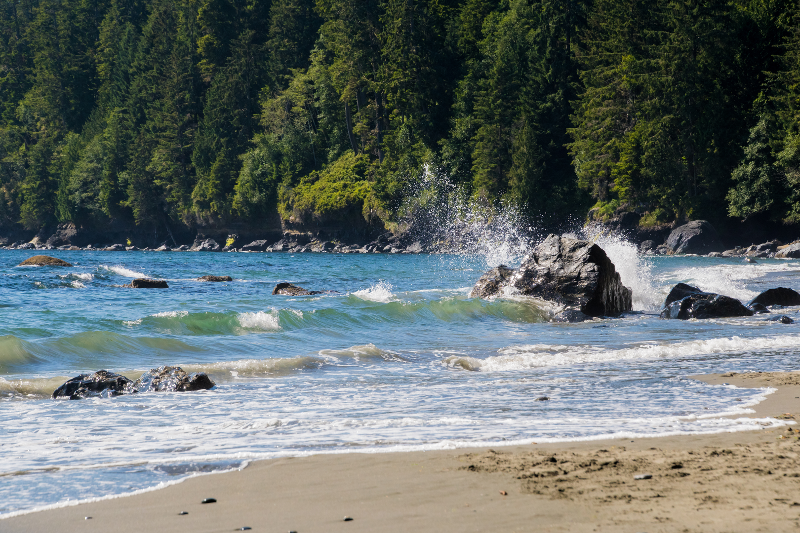 An image depicting the trail Juan de Fuca Marine Trail and its surrounding area.