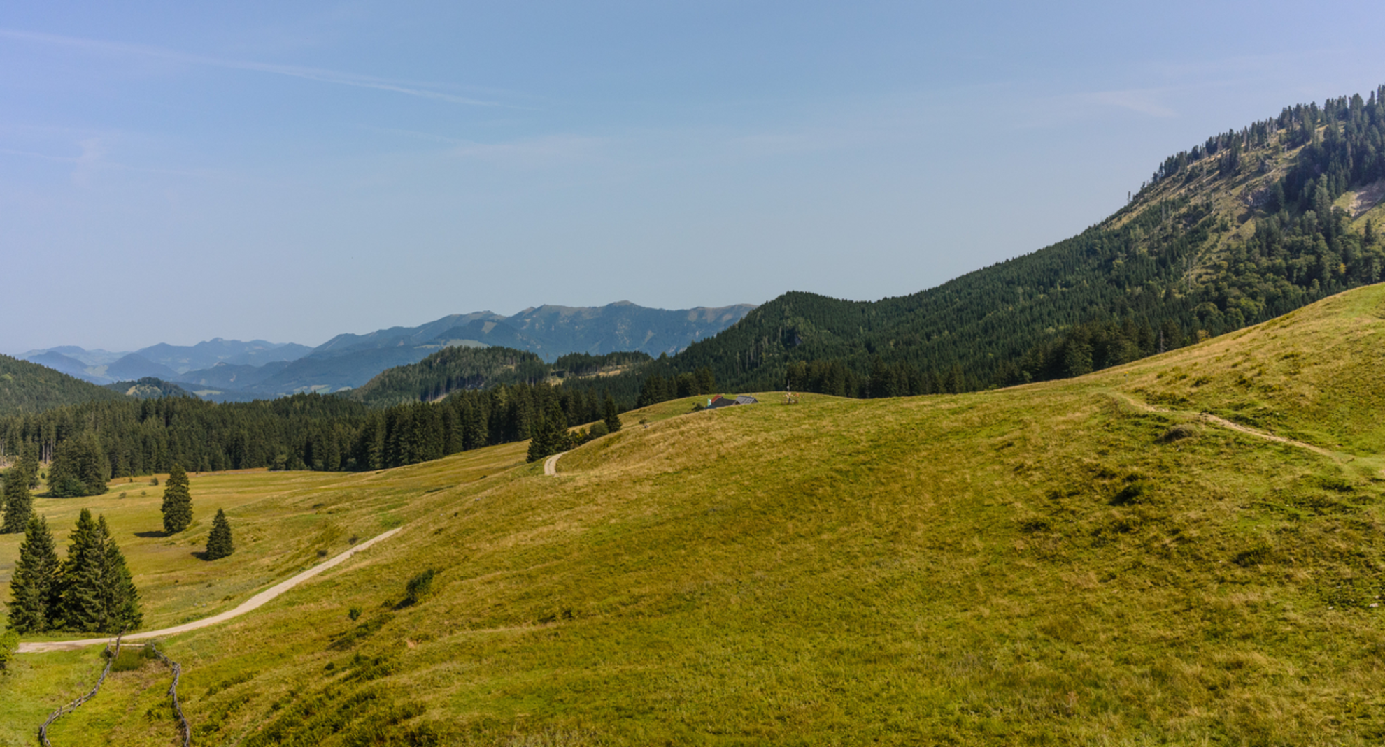 An image depicting the trail Ebenforstalm - Alpstein - Schaumbergalm and its surrounding area.