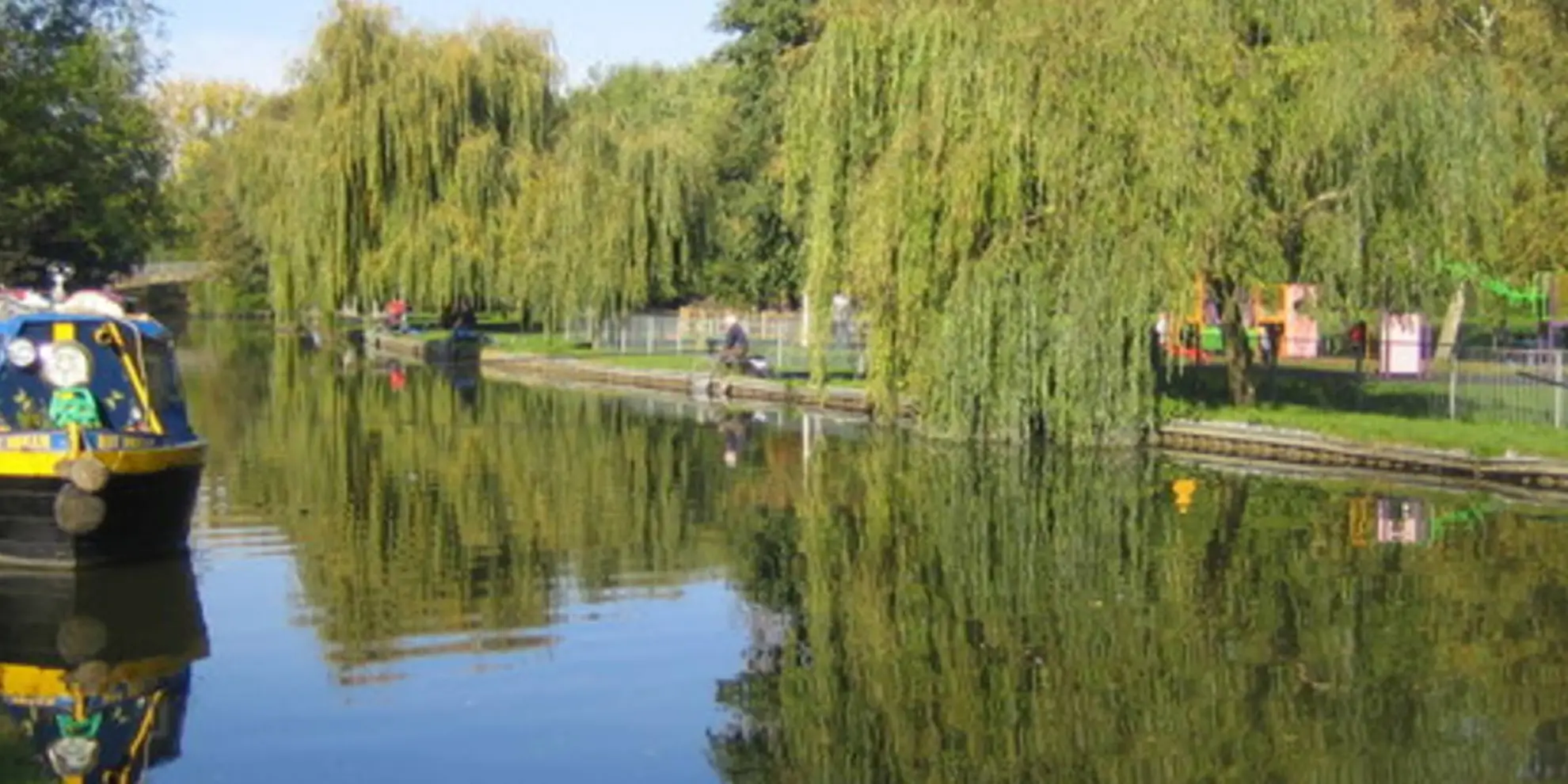 An image depicting the trail Berkhamsted and Northchurch Commons and its surrounding area.
