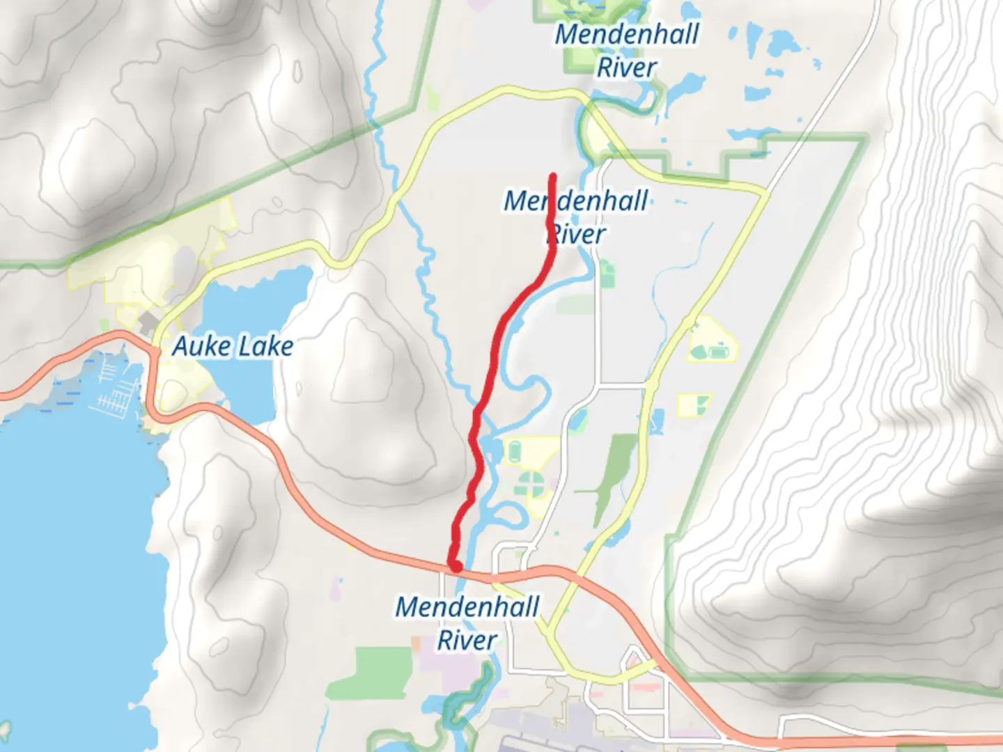 An image depicting the trail Kax̱deg̱oowu Heen Dei and its surrounding area.