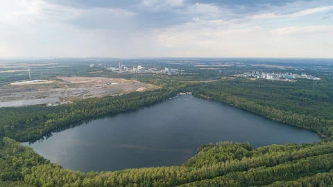 Liblarer See, Heider Bergsee and NSG Franziskussee Loop via Ville 75