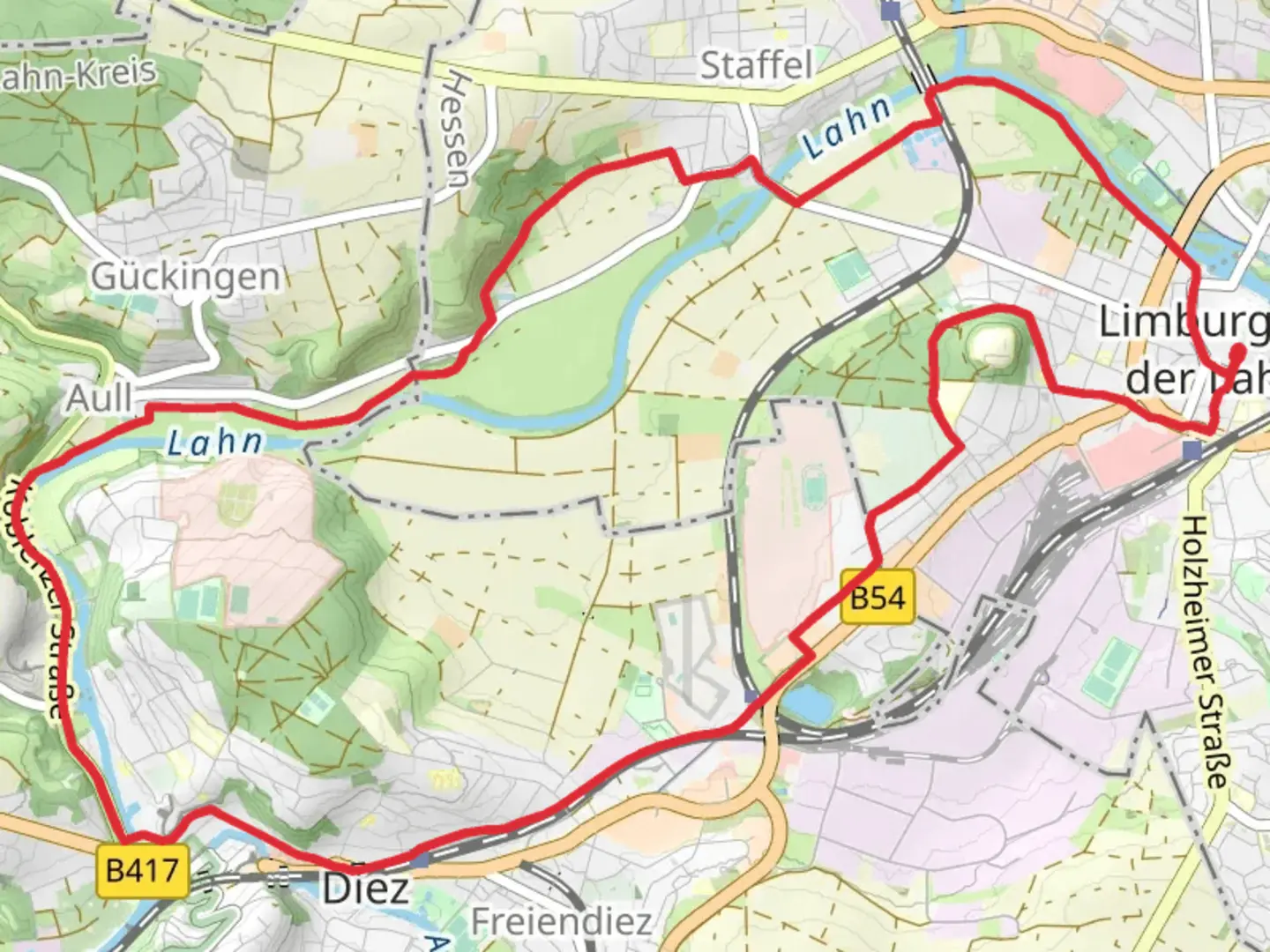 An image depicting the trail Lahn via Lahnhoehenweg and its surrounding area.