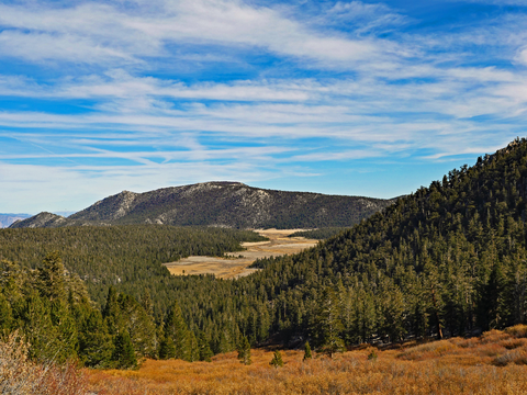 An image depicting the trail Rocky Basin Lakes via Theodore Solomons Trail and its surrounding area.