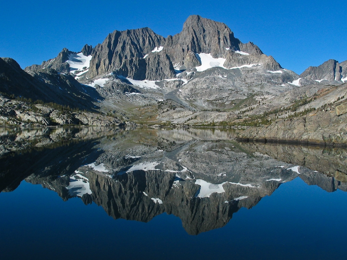 Shadow Lake, Ediza Lake and Mount Ritter via Shadow Creek Trail