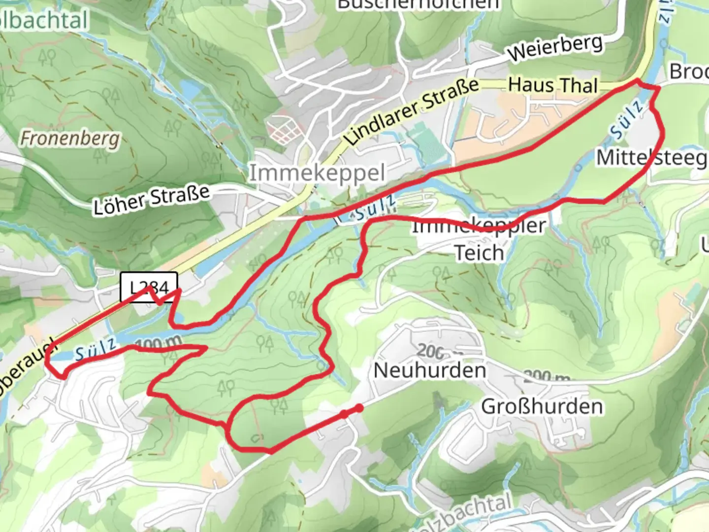 An image depicting the trail Immekeppler Teich Loop and its surrounding area.