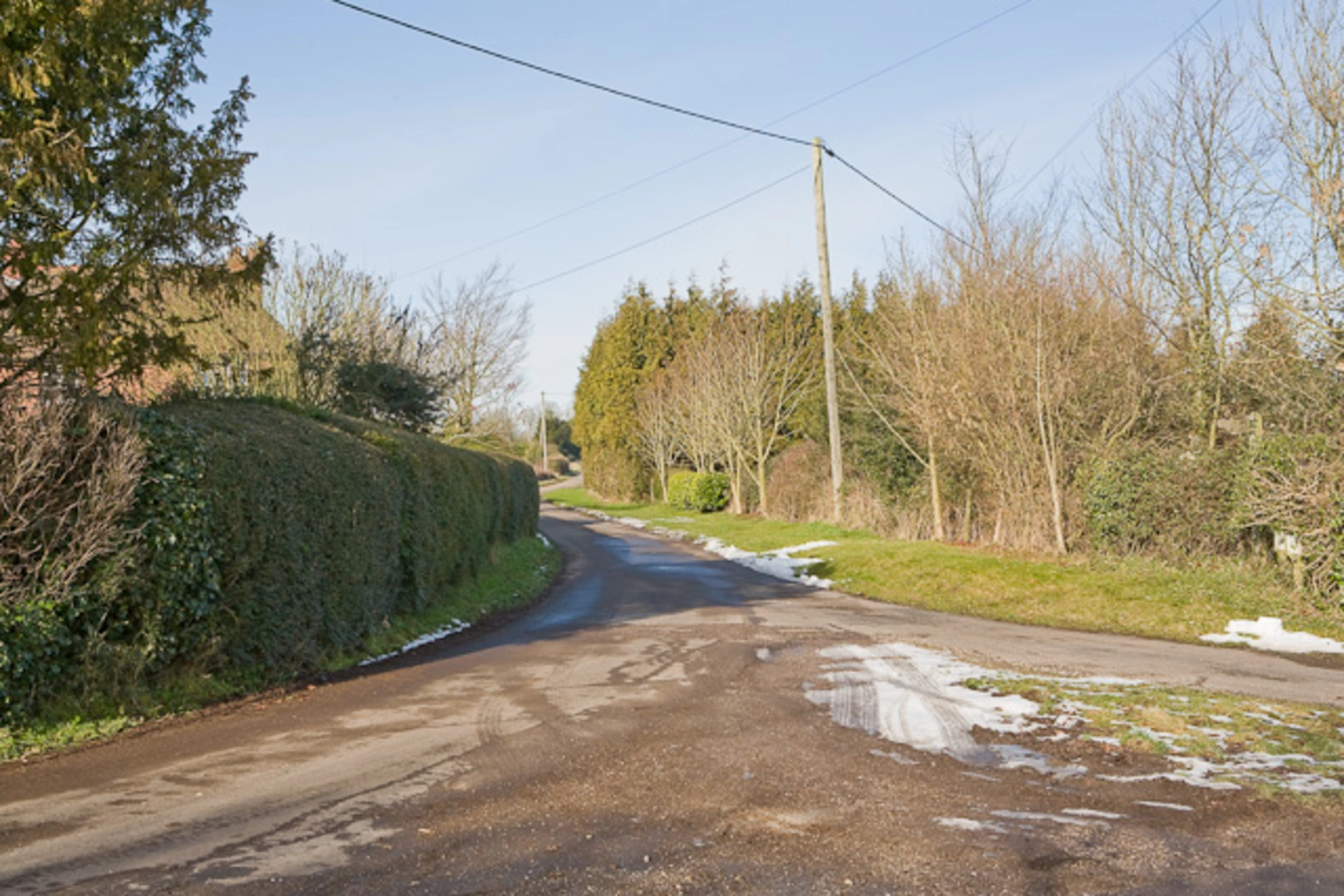 An image depicting the trail Winchester to Exton Walk and its surrounding area.