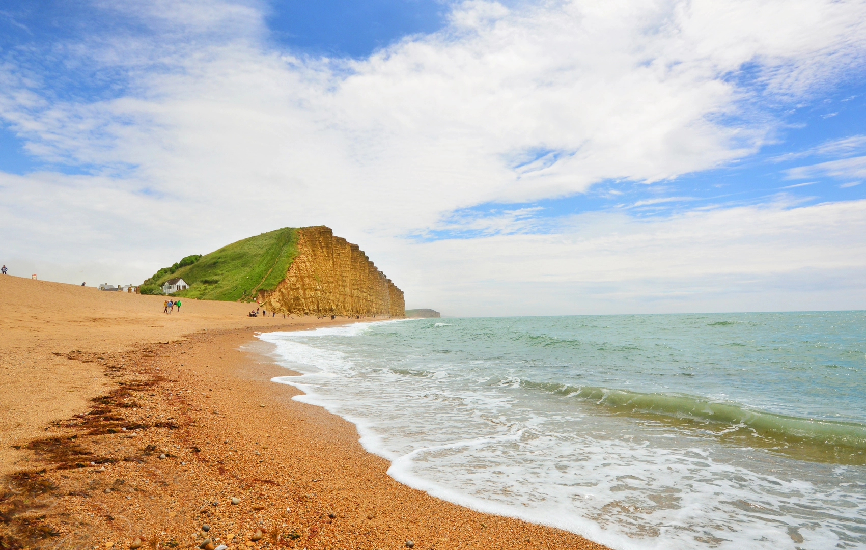 An image depicting the trail Brit Valley Way and its surrounding area.