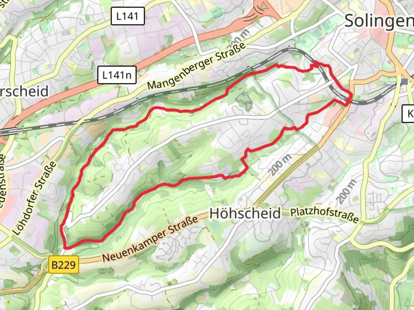 An image depicting the trail Liewerfrauenweg and Rund um Merscheid and its surrounding area.