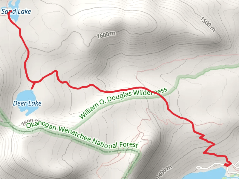 Deer Lake and Sand Lake via PCT
