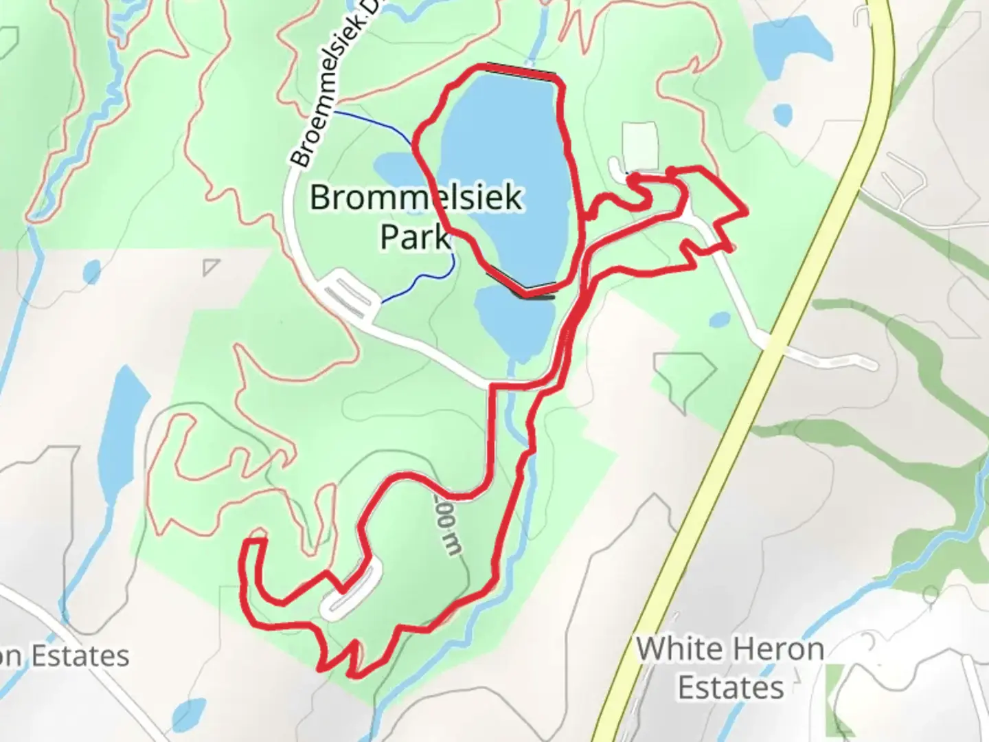 An image depicting the trail Brommelsieck Lake and Broemmelsiek Loop Trail and its surrounding area.