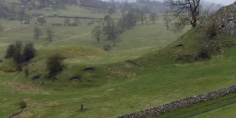 An image depicting the trail Hartington Pilsbury and its surrounding area.