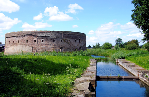 Vecht and Fort Bij Uitermeer Loop