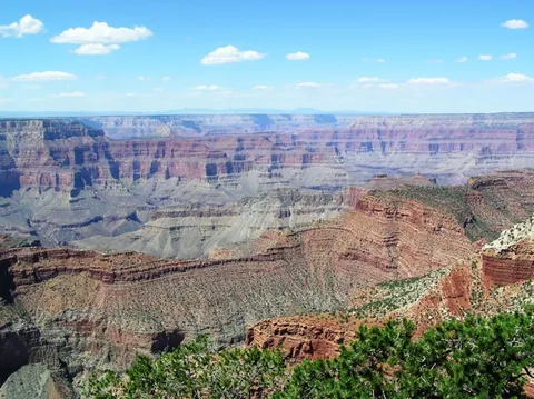 An image depicting the trail Tiyo Point Trail and its surrounding area.