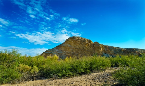 An image depicting the trail Hot Springs Canyon Trail and its surrounding area.