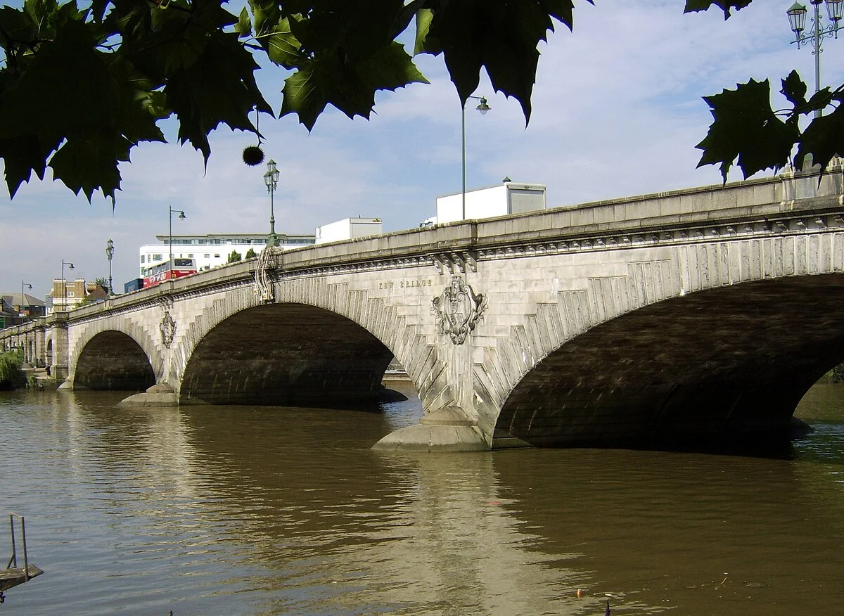 Kew Bridge to Greenford Walk