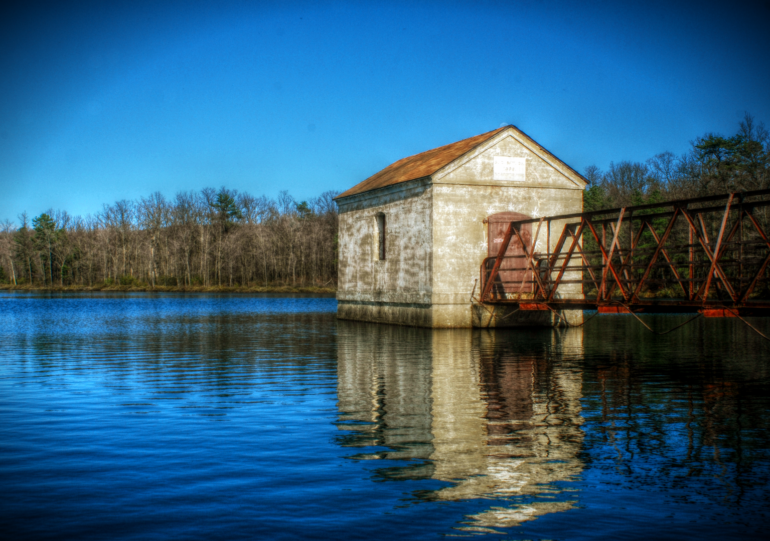 An image depicting the trail Top of the World Loop from Dunmore Reservoir Number One and its surrounding area.