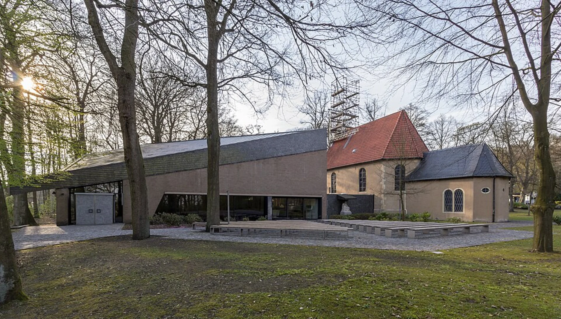 An image depicting the trail Hopsten and Breischen Loop and its surrounding area.