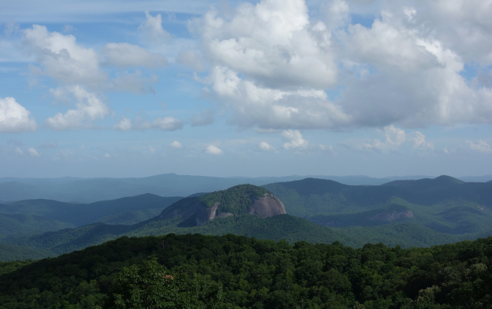 An image depicting the trail Big East Fork Trail and its surrounding area.
