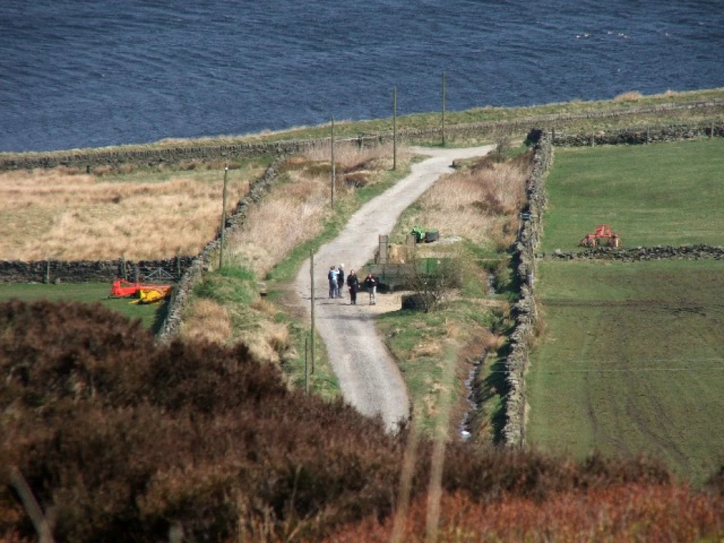 An image depicting the trail Penistone Hill, Leeshaw Reservoir, Lumb Hole Waterfall and Spring Wood Walk and its surrounding area.