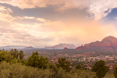 An image depicting the trail Sedona View Trail and its surrounding area.